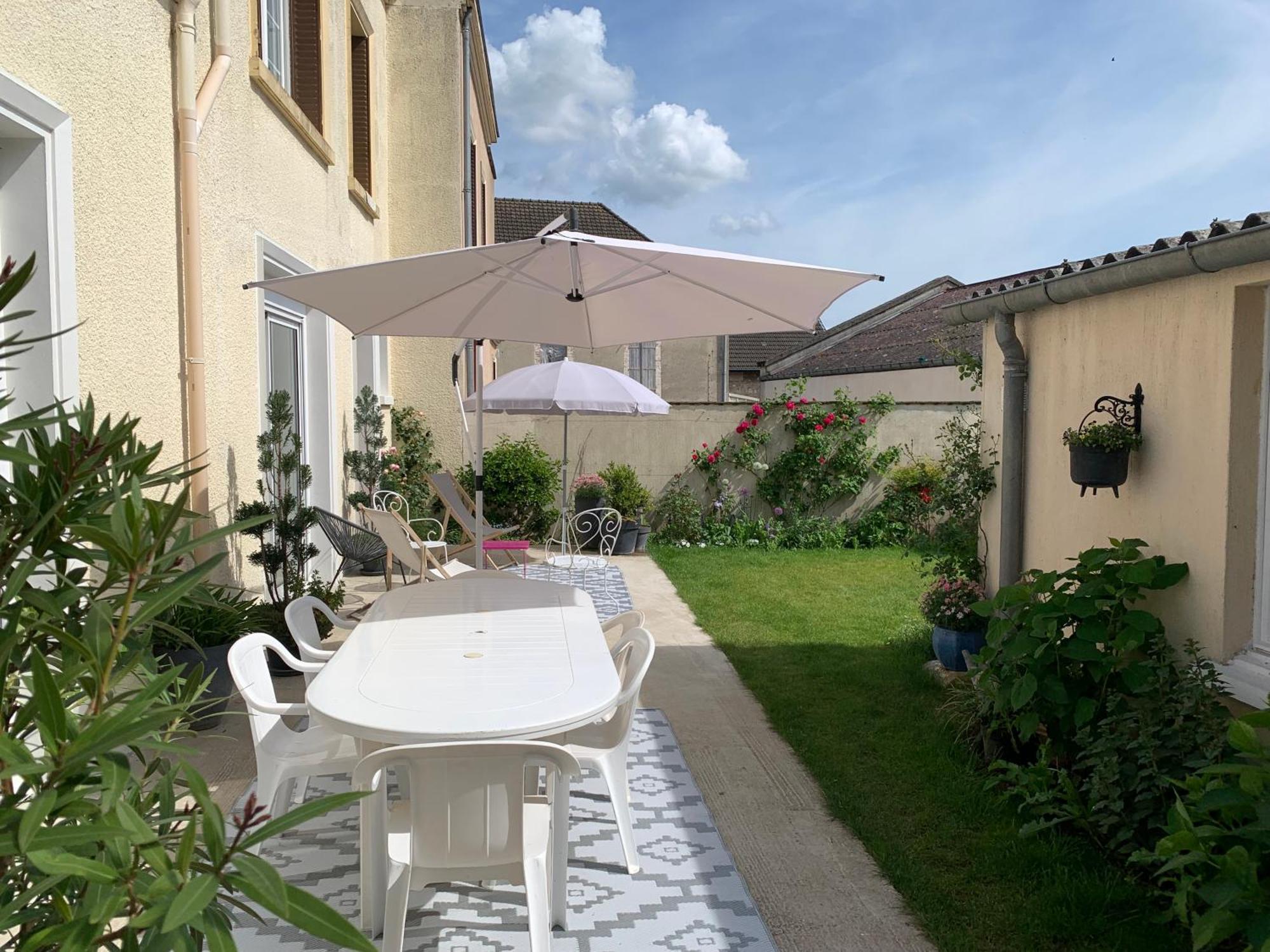 Le Claugi Villa Damery  Ngoại thất bức ảnh